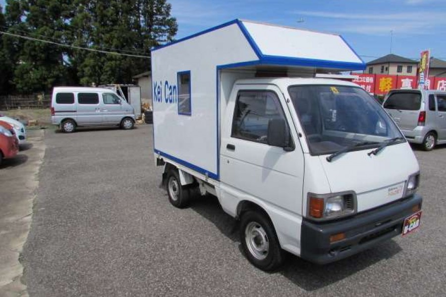 caravan mini trucks from Japan