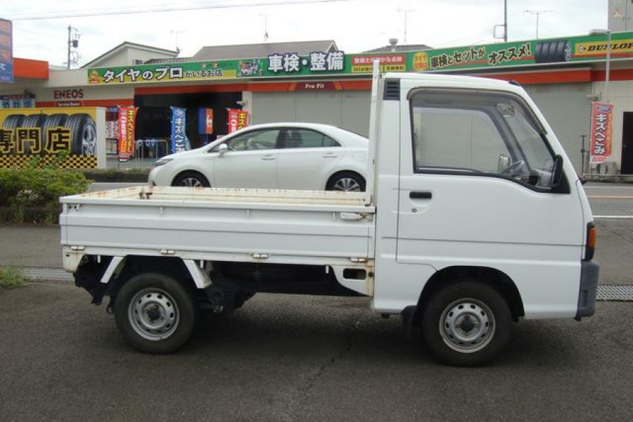 mitsubishi mini truck
